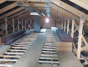 Izolace novostavby rodinného domu se sedlovou střechou